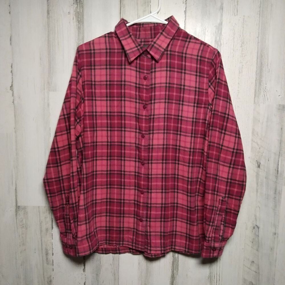 Cabela's Women’s Medium Pink Plaid Flannel Shirt